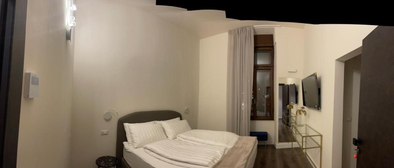 Palazzo Lachman Rooms Trento Luaran gambar